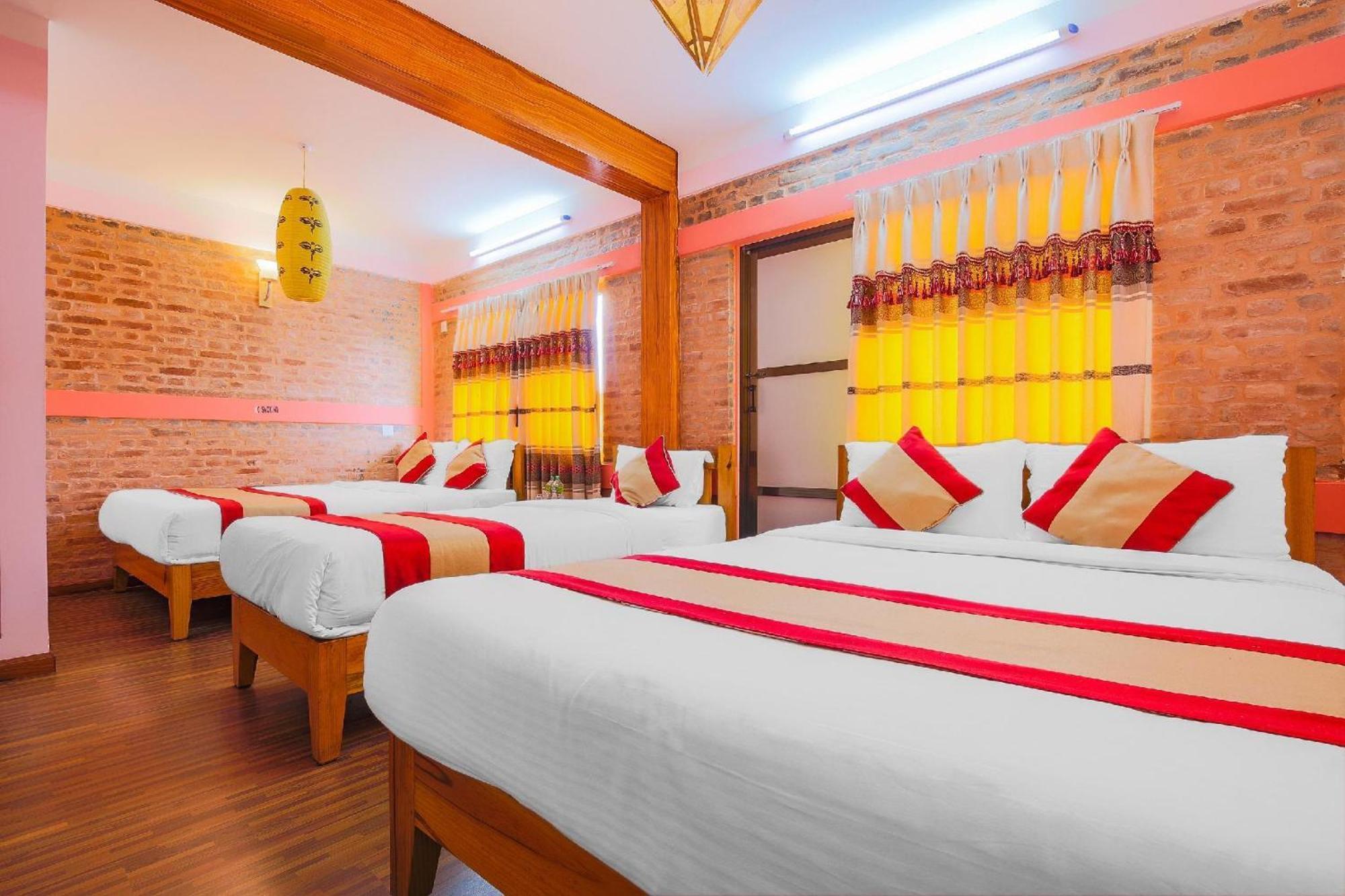 Hotel Everest Window View Nagarkot Exterior foto